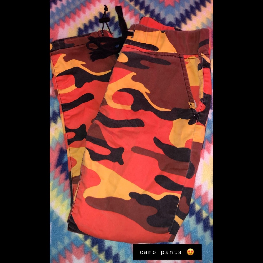 camo pants